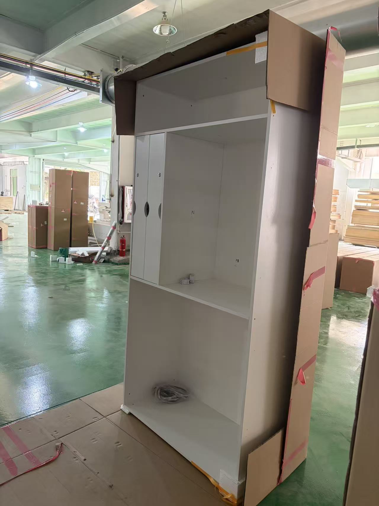 Cabinet unit protected for pre-assembly and packing